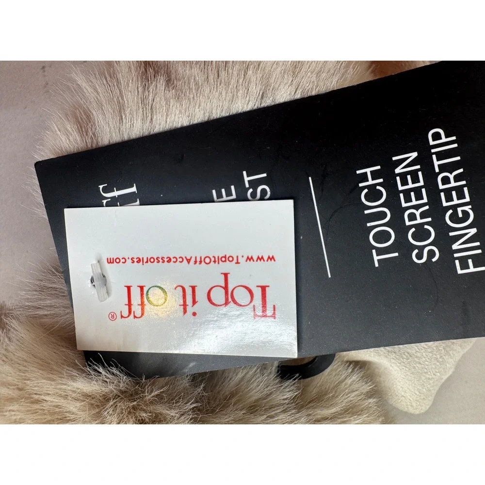 Top It Off Cream Faux Suede Quilted Gloves Faux Fur Trim Touch Screen flirty